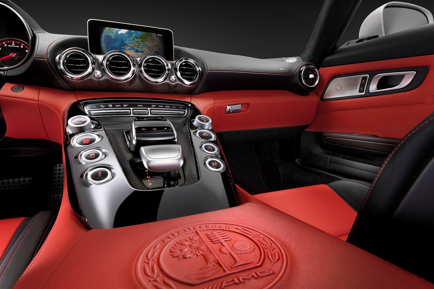 2015-Mercedes-AMG-GT-interior
