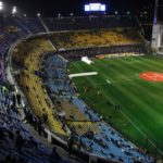 torcedores-comecam-a-entrar-no-estadio-la-bombonera-para-a-final-da-libertadores-entre-boca-juniors-e-corinthians-1340842865608_956x500