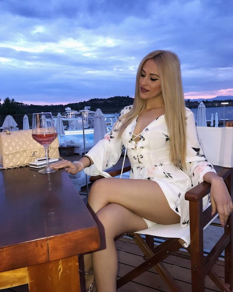 Τίνα Μελά